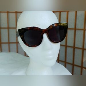 Le Specs Tortoise Oversized Chunky Sunglasses Cat 51-22-144